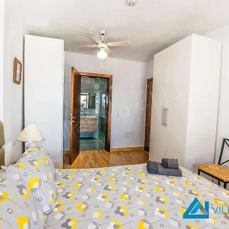 218 - Little Paradise By Now Ltd Villa Playa Blanca (Lanzarote)