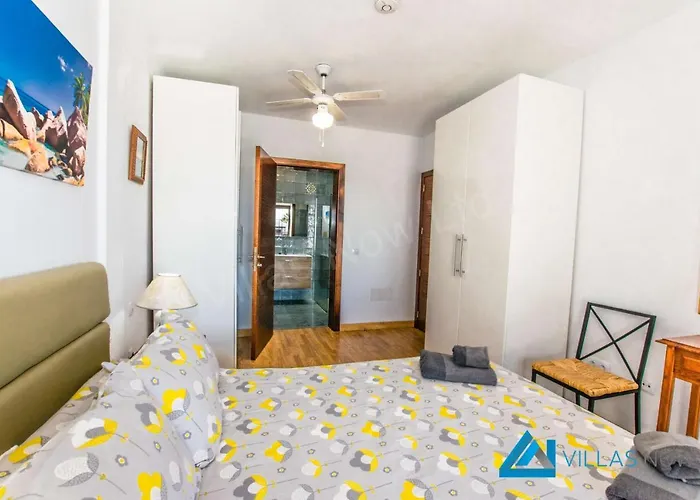 218 - Little Paradise By Now Ltd Villa Playa Blanca (Lanzarote)