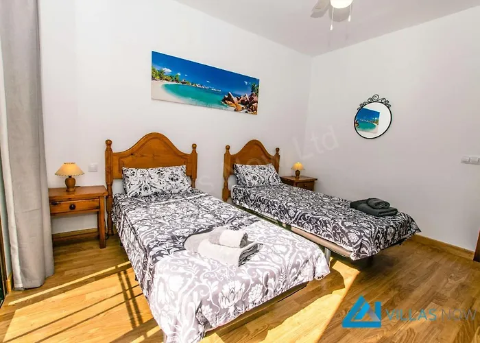 218 - Little Paradise By Now Ltd Villa Playa Blanca (Lanzarote)